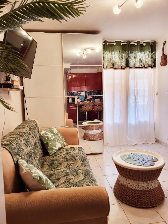 Le Studio Tahiti 4 Pers 600M De La Plage La Faviere Bormes-les-Mimosas Eksteriør bilde